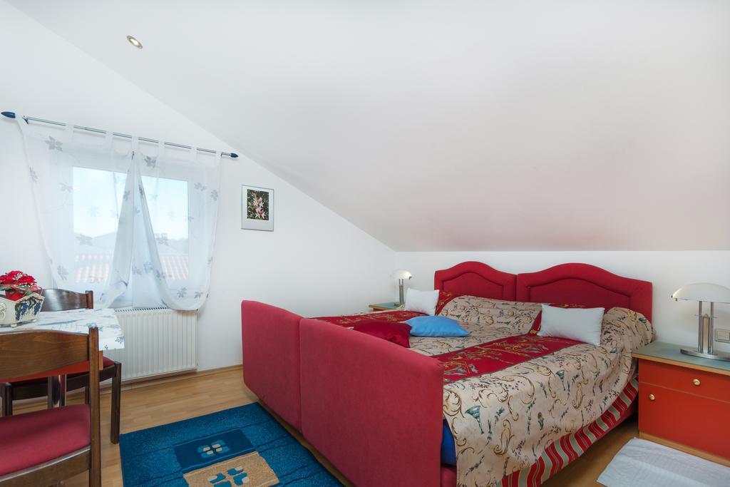 Apartments Villa-Passat Porec Esterno foto